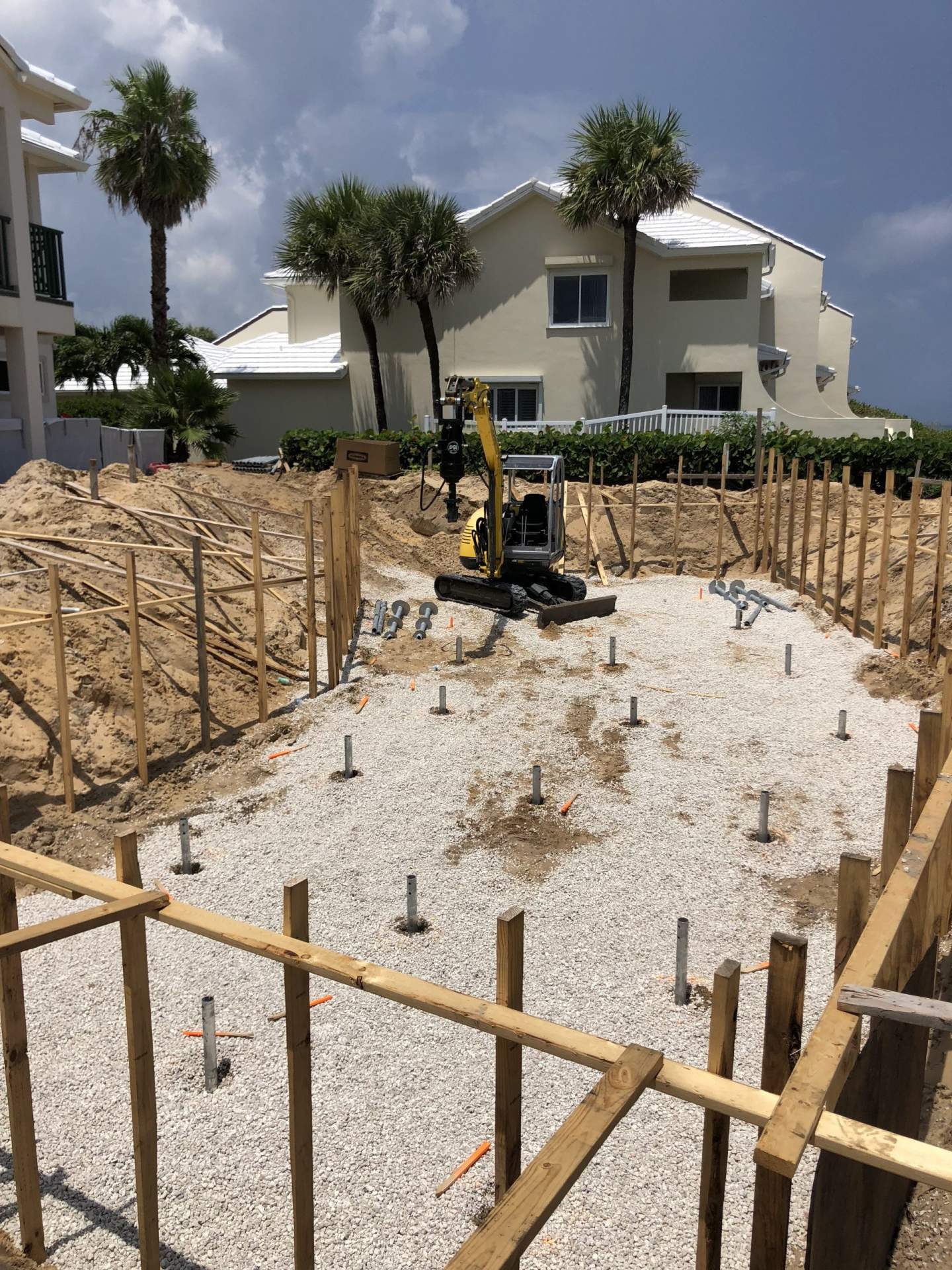 Home being built on the beach